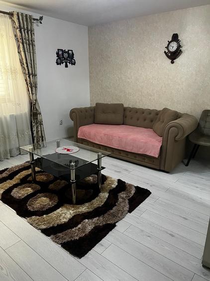 Apartament cu 2 camere decomandat în Stâlpu