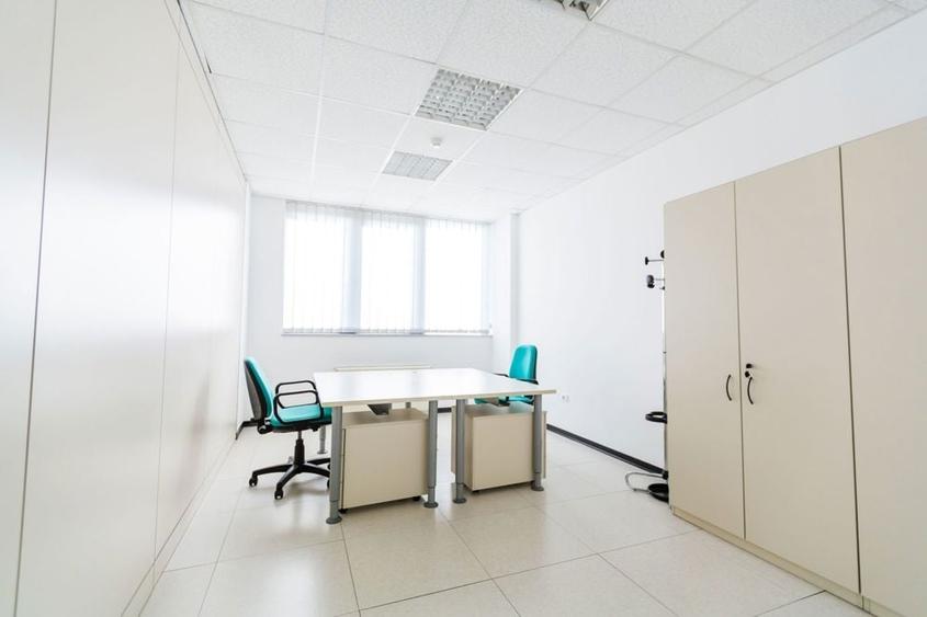 Spațiu comercial, de 2,207 mp, în Lugoj