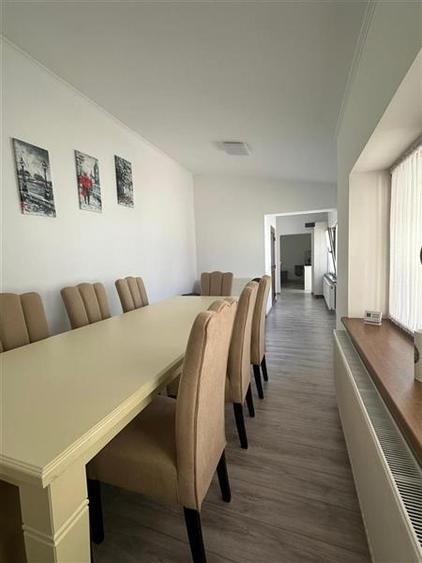 Casă individuală cu 4 camere cu Canalizare în Sânpetru