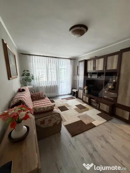 Apartament cu 2 camere semidecomandat în Micro 19