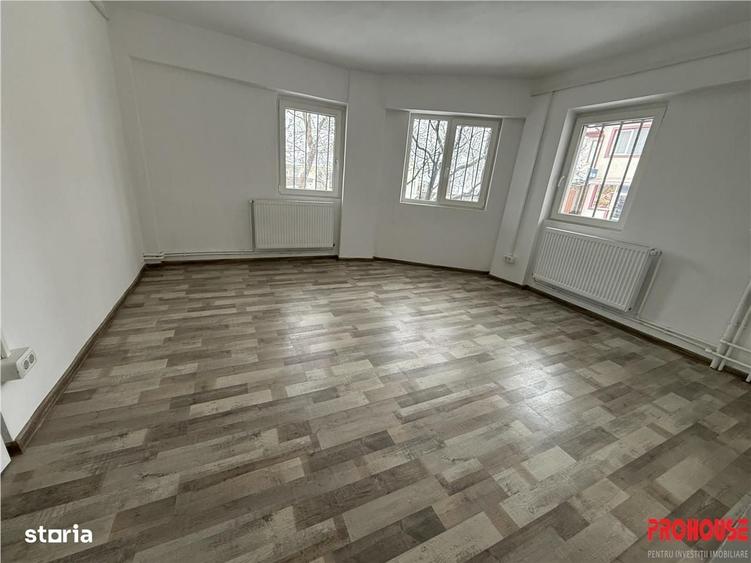 Spațiu comercial, de 118 mp, în Central