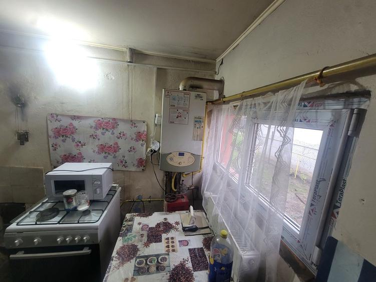 Casa batraneasca renovata, centrala termica,Comuna Dumbrava, Prahova 45 500 875 /m2 - 7