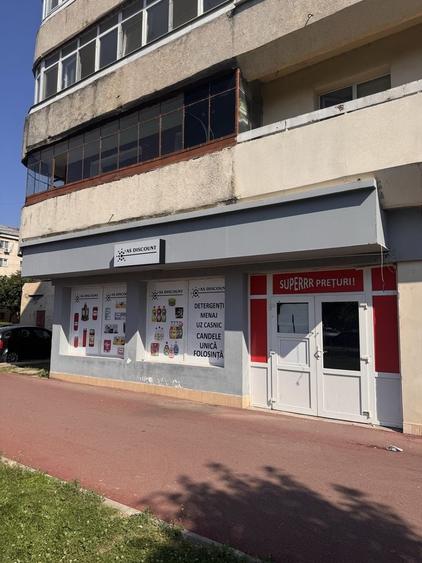 Spațiu comercial, de 47 mp, în Micro 11