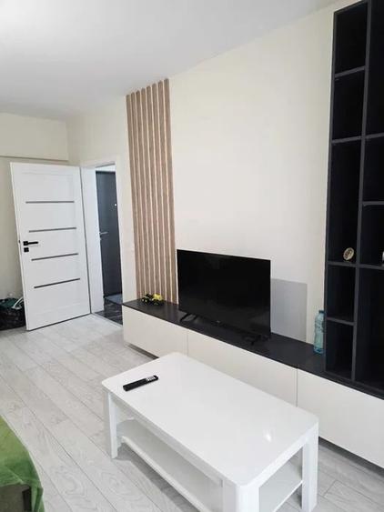 Apartament cu 2 camere decomandat, mobilat în Păcurari