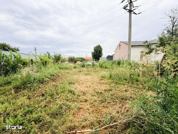 Casă cu 3 camere în Slătioara