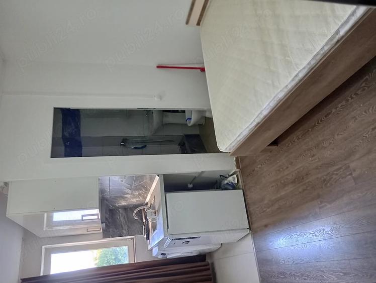 Garsonieră decomandată în Central