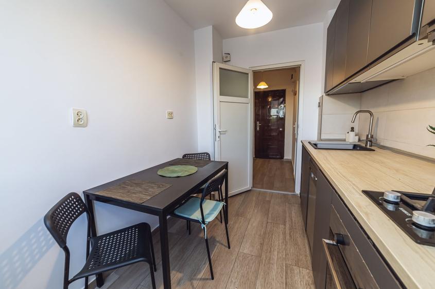 Apartament cu 2 camere semidecomandat, mobilat în Iancului