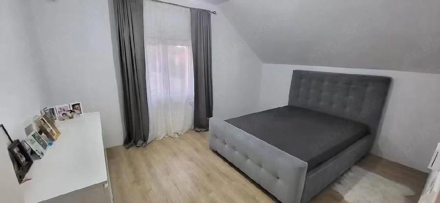 Casă cu 1 camere cu Teren 137 Mp în Plopi