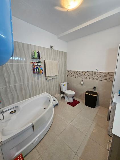 Apartament cu 3 camere în Ultracentral