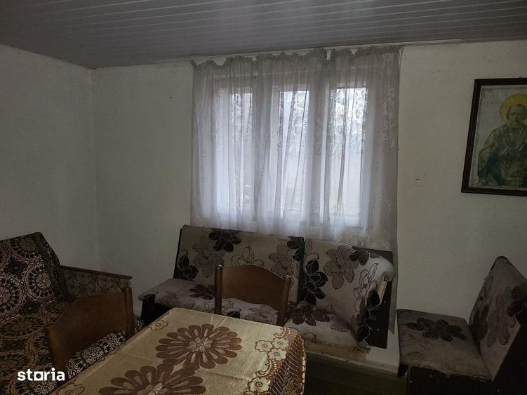 Casă cu 3 camere în Filipești