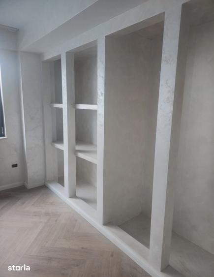 Apartament cu 3 camere în Calea București