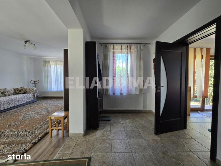Casă cu 4 camere cu Teren 973 Mp în Valu lui Traian