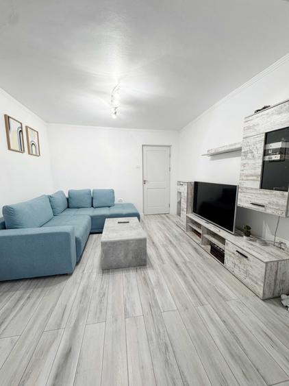 Apartament cu 2 camere decomandat în Spitalul Județean