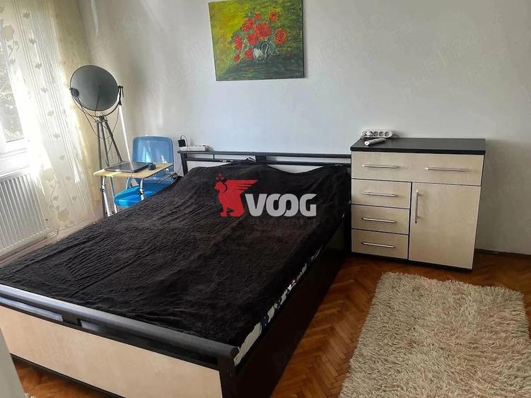 Apartament cu 3 camere semidecomandat în Olimpia-Stadion