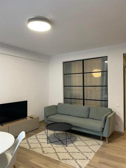 Apartament cu 2 camere decomandat, mobilat în Gruia