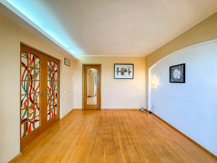 Apartament cu 2 camere semidecomandat în Calea Plevnei