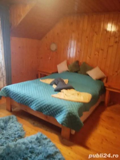 Casă cu 6 camere cu Teren 1200 Mp în Cheia