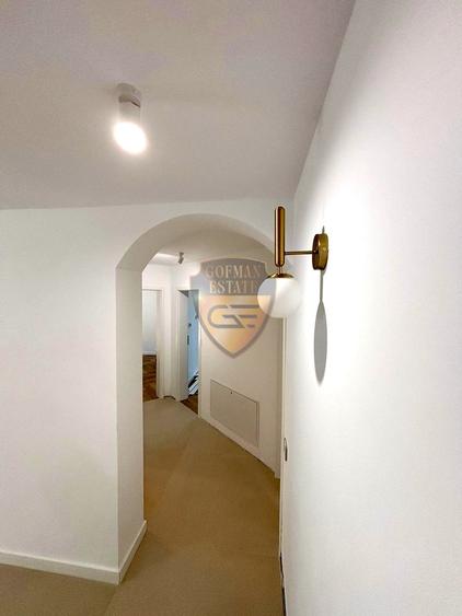 Apartament cu 3 camere decomandat în Stadion
