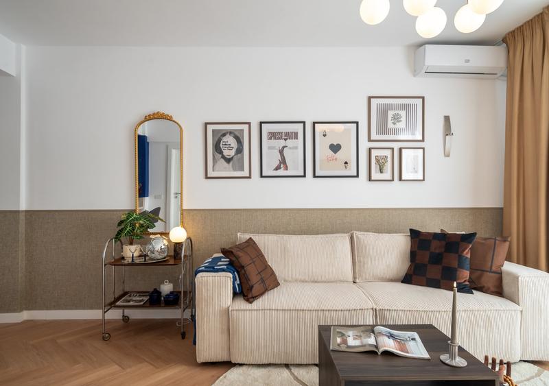 Apartament cu 3 camere semidecomandat în Calea Victoriei