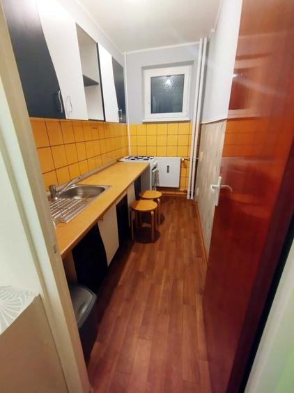 Garsonieră decomandată în Tineretului