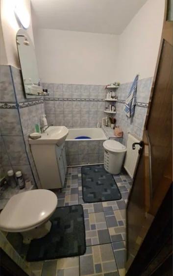 Apartament cu 3 camere decomandat în Orizont