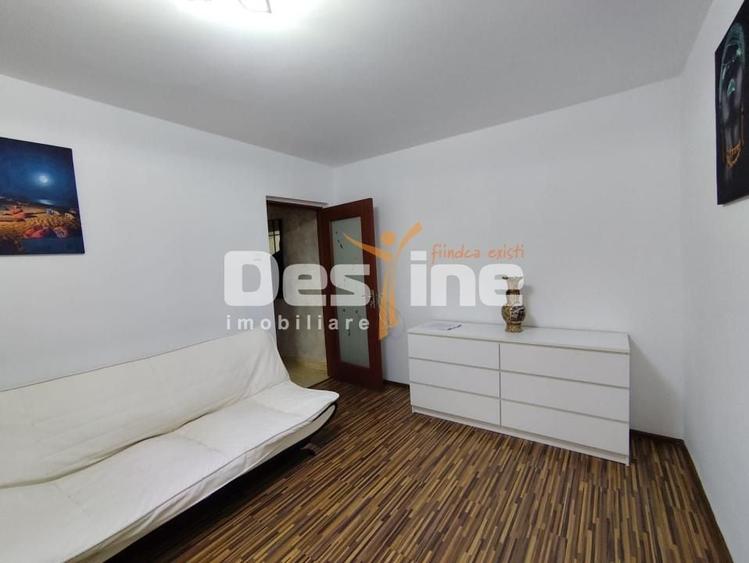 Apartament cu 2 camere nedecomandat, mobilat în Central