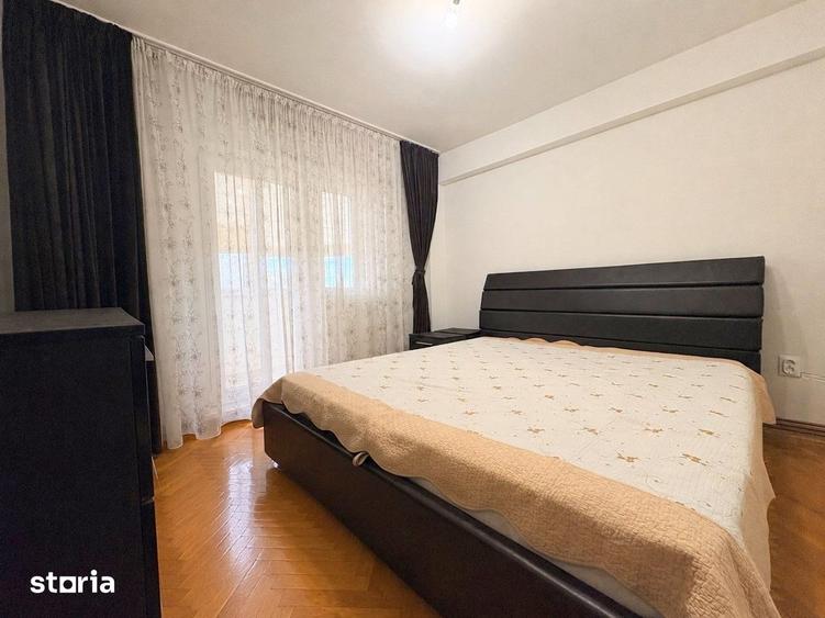Apartament cu 3 camere decomandat, mobilat în Lunei