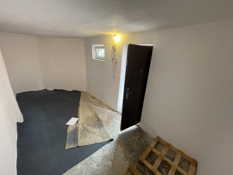 Birou, de 40 mp, în Lizeanu