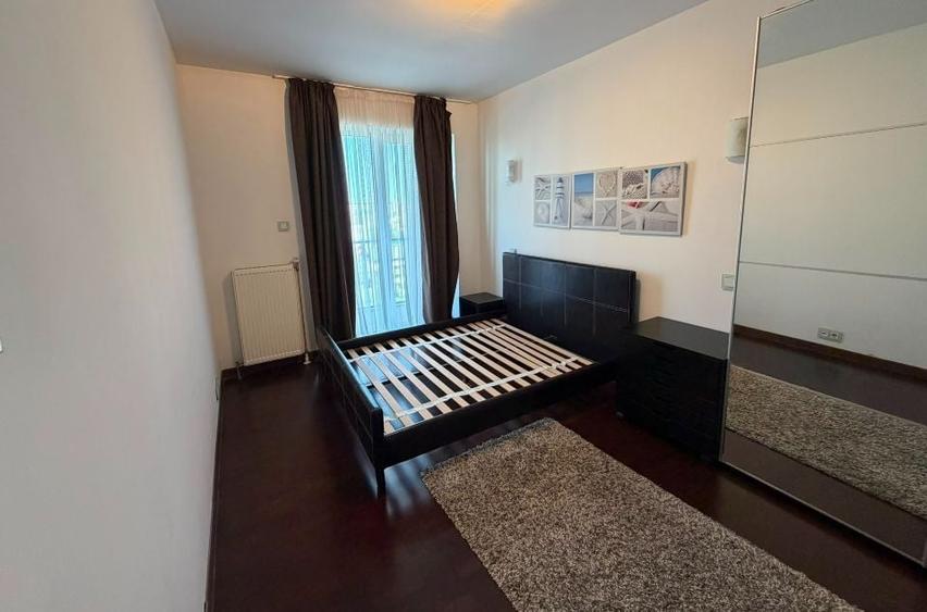 Apartament cu 3 camere decomandat, mobilat în Splaiul Unirii
