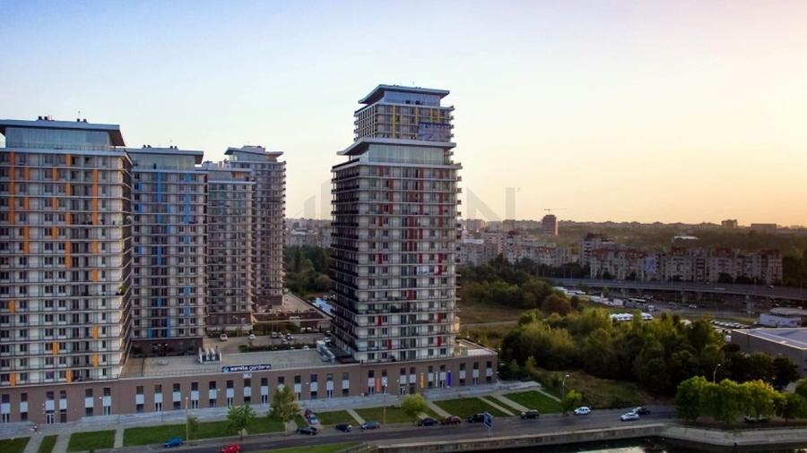 Apartament cu 3 camere decomandat, mobilat în Tineretului