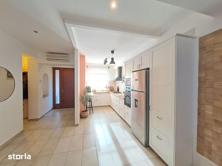 Proprietar | Vila moderna in American Village Pipera |Renovata complet - 1