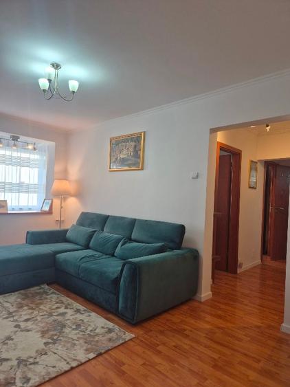 Apartament cu 2 camere decomandat în Obor