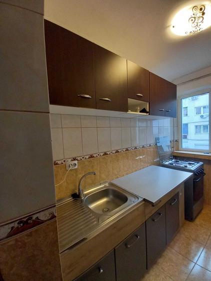 Apartament cu 2 camere semidecomandat în Nord