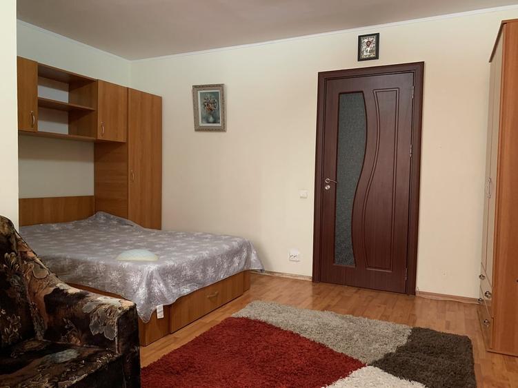 Garsonieră decomandată în Theodor Pallady
