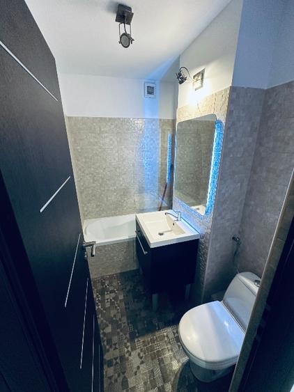 Apartament cu 3 camere semidecomandat, mobilat în Drumul Taberei