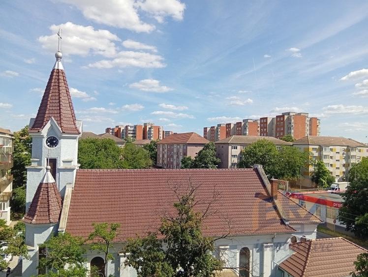 Garsonieră decomandată în Iosia