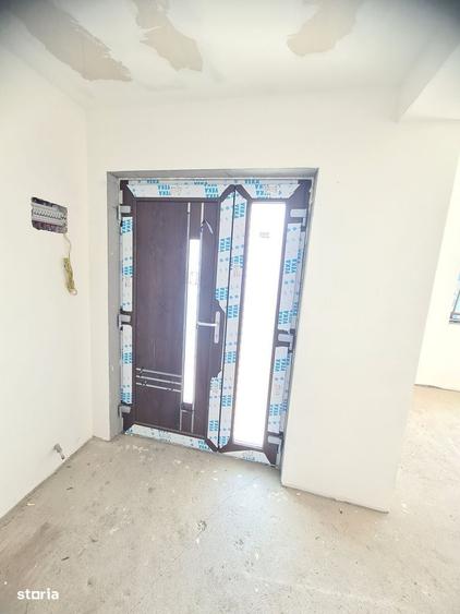 Casă cu 3 camere în Ruși-Ciutea