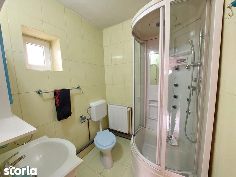 Casă cu 5 camere cu Teren 361 Mp în Micro 5