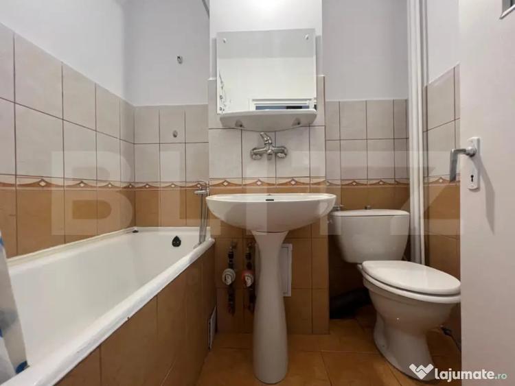 Garsonieră semidecomandată în Central