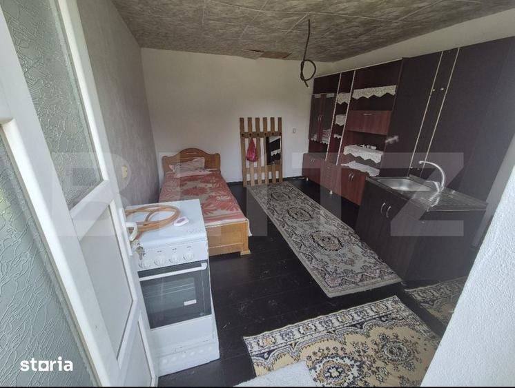 Casă cu 3 camere cu Teren 2845 Mp în Central