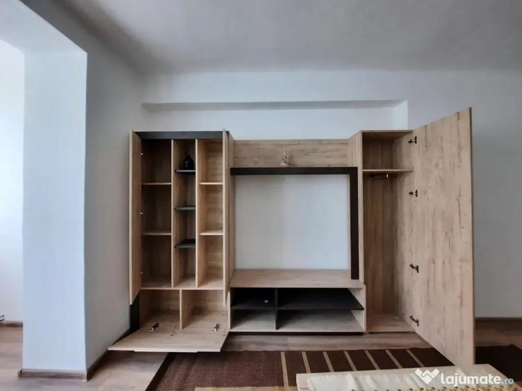 Apartament cu 2 camere decomandat în Ultracentral