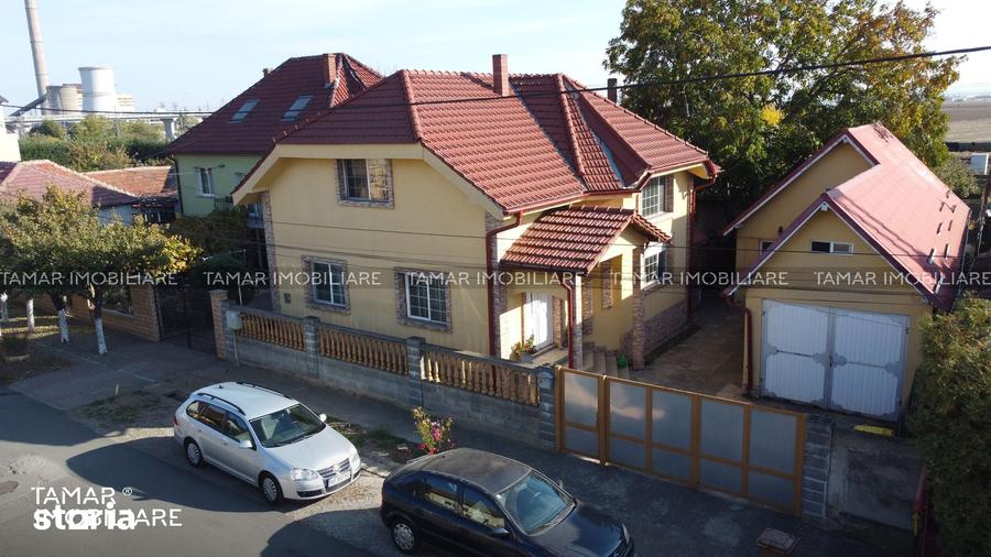 Casă cu 6 camere cu Teren 580 Mp în 6 Vânători