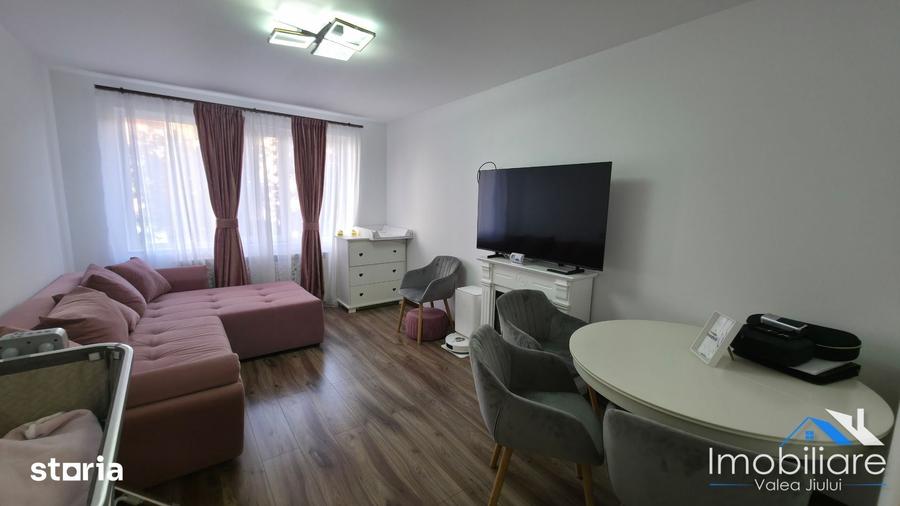 Apartament cu 2 camere în Petros