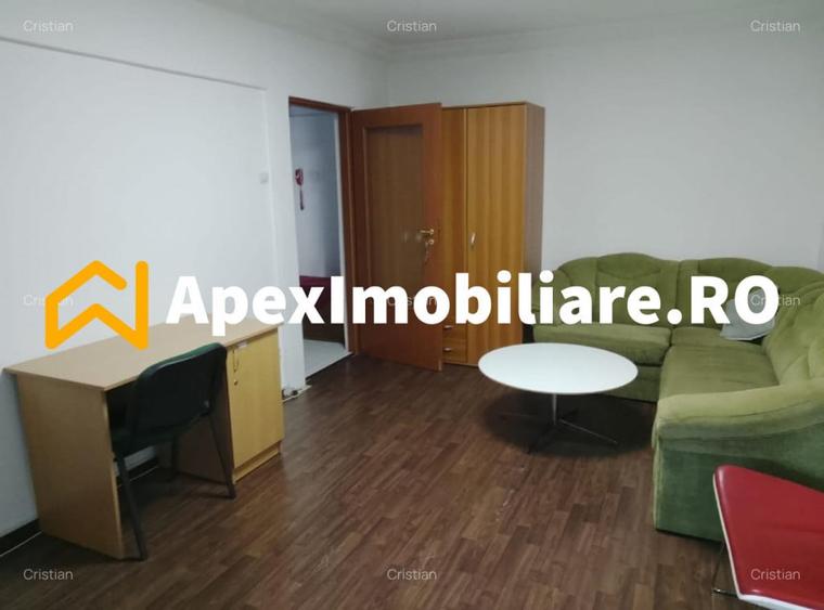 Apartament cu 3 camere decomandat în Iancului