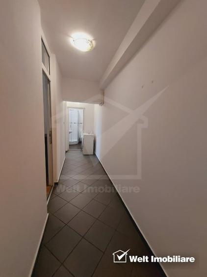 Apartament cu 4 camere decomandat, mobilat în Andrei Mureșanu