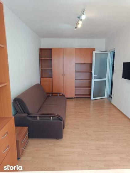 Garsonieră în Micălaca