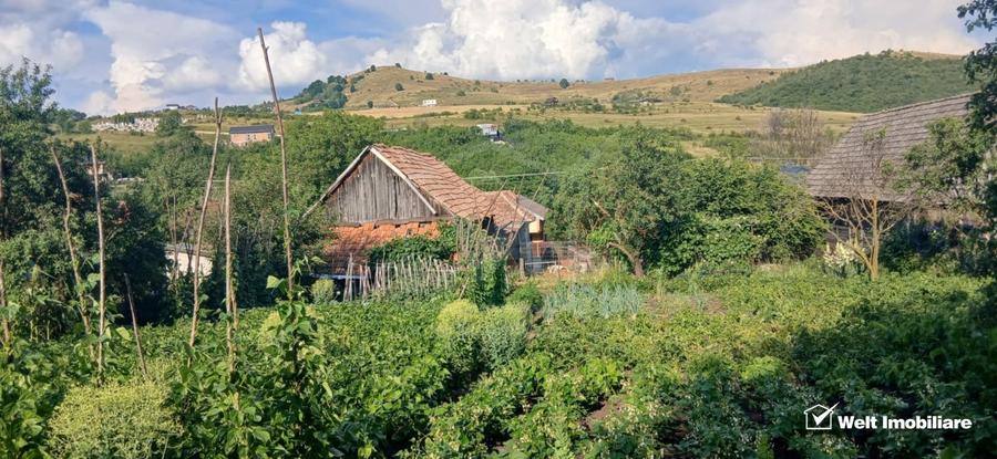 Casă individuală cu 3 camere cu Teren 1443 Mp în Sălicea