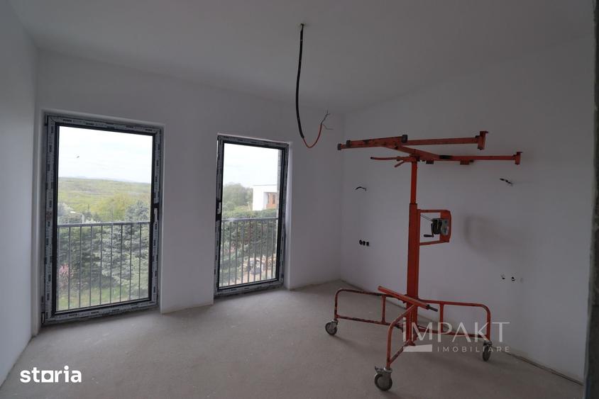 Casă cu 5 camere cu Teren 283 Mp în Mărăști