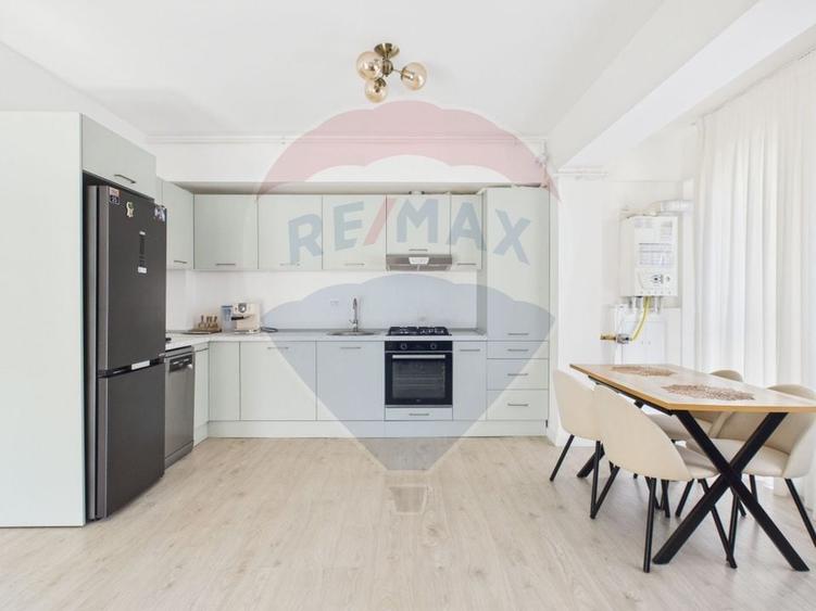 Apartament cu 2 camere decomandat, mobilat în Pipera