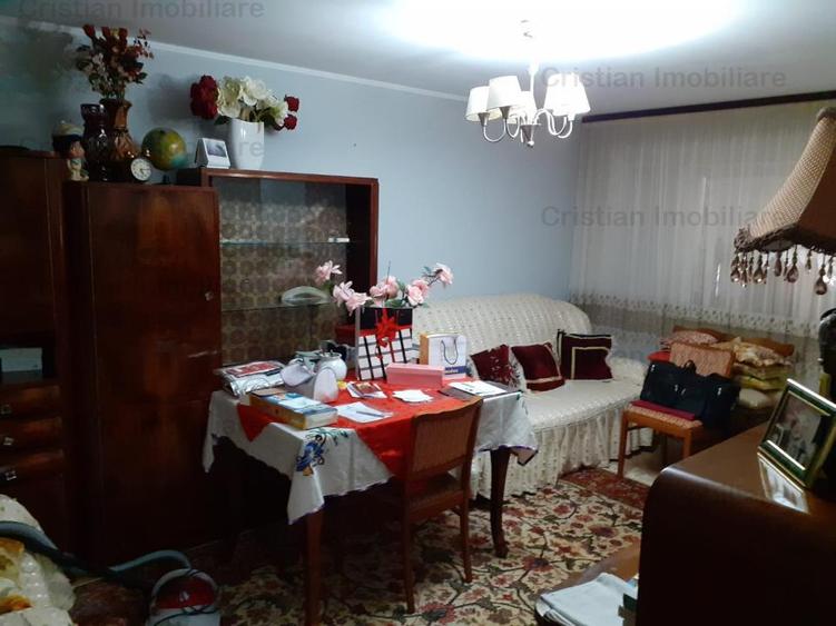 Apartament cu 3 camere decomandat, mobilat în Dorobanți